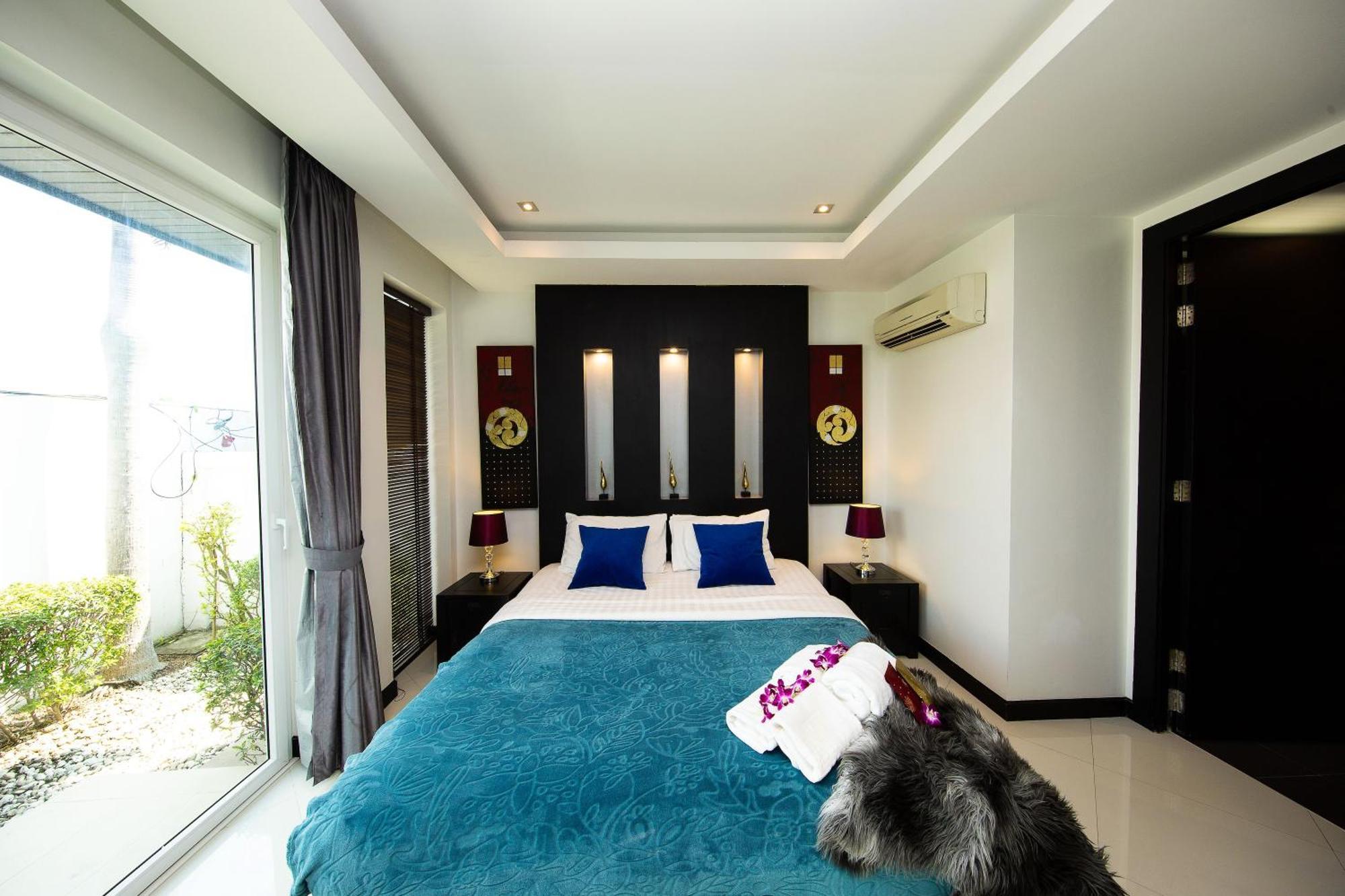 Colibri Pool Villa Pattaya Jomtien Beach Room photo