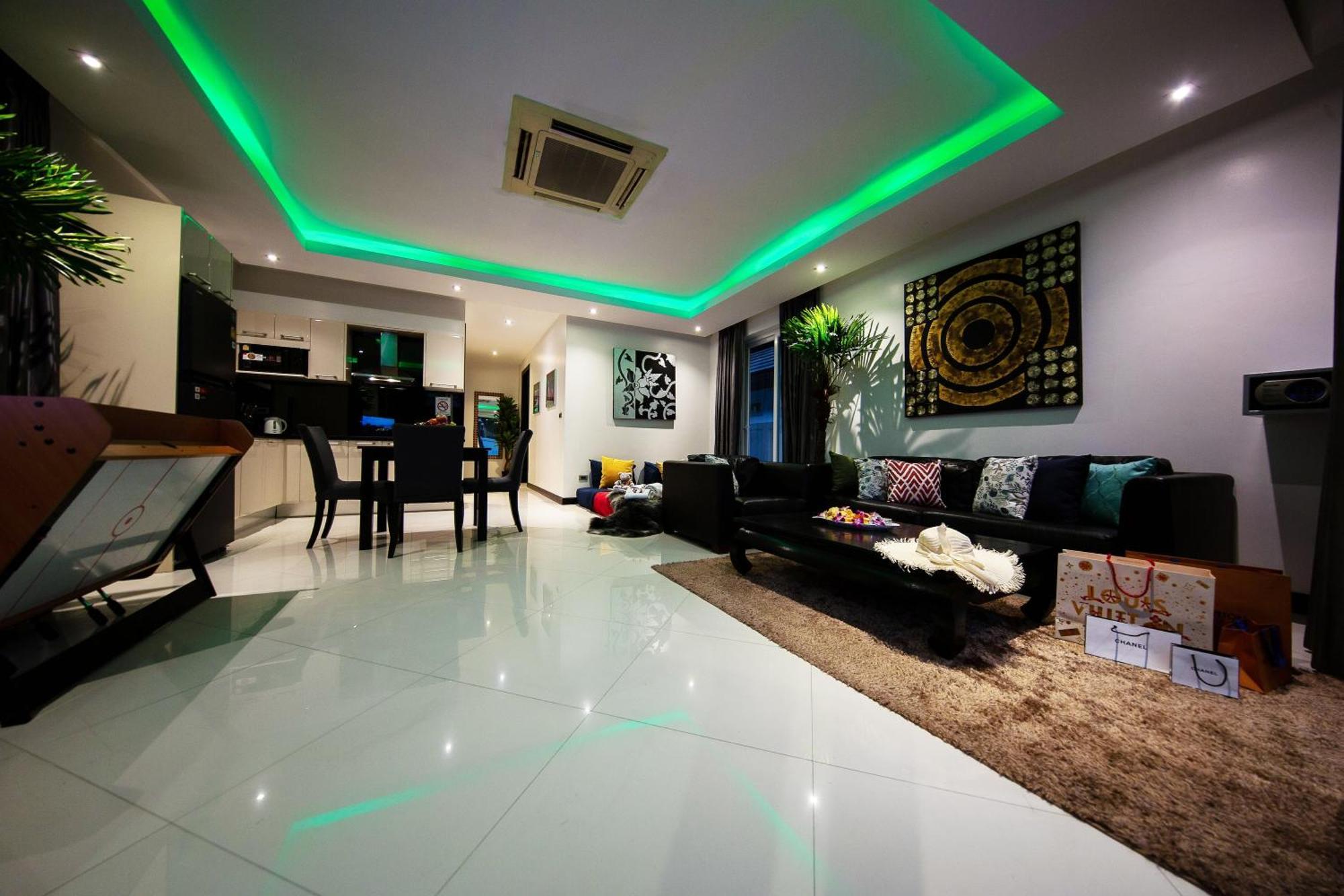 Colibri Pool Villa Pattaya Jomtien Beach Room photo